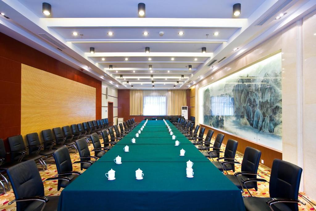 Shijiazhuang Jin Yuan Hotel Exterior photo