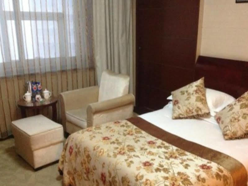 Shijiazhuang Jin Yuan Hotel Exterior photo